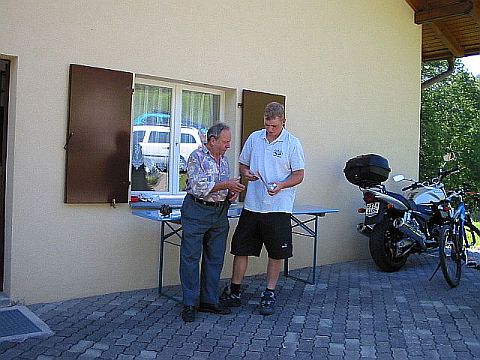 Junot und Daniel tauschen ihre Erfahrungen aus ...